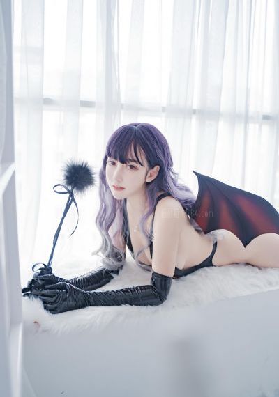 麻雀台上淫在线观看_720手机在线看