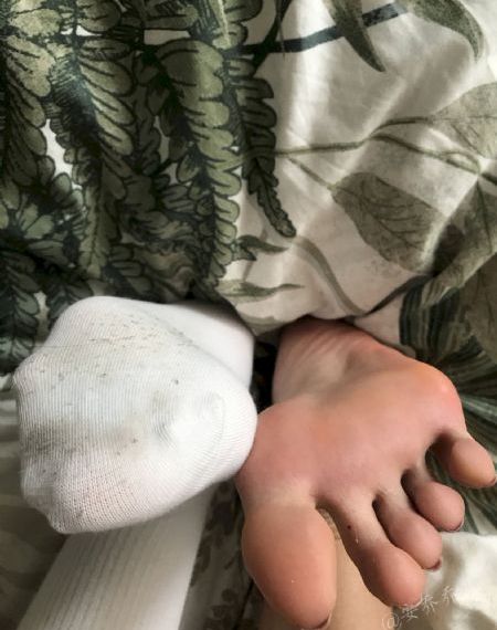 热播短剧玫瑰冠冕免费观看_HD免费观看