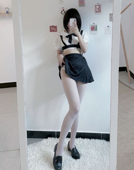 裴总每天都想父凭子贵_国产剧迅雷电影在线