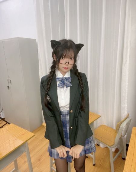 社长秘书电影_BD韩语高清视频播放